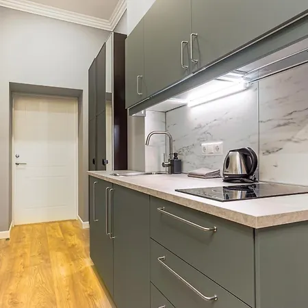 아파트 Central Studio Apartment *