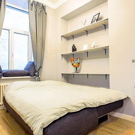 Central Studio Apartment 아파트